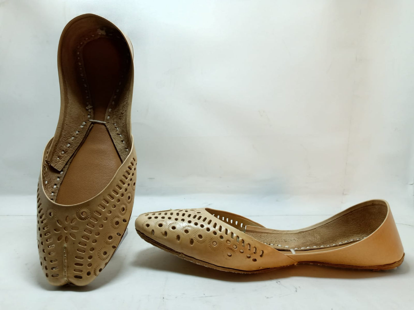 Jeniius 'Ayla' Handcrafted Leather Khussa | Sunlight Punchwork Flats