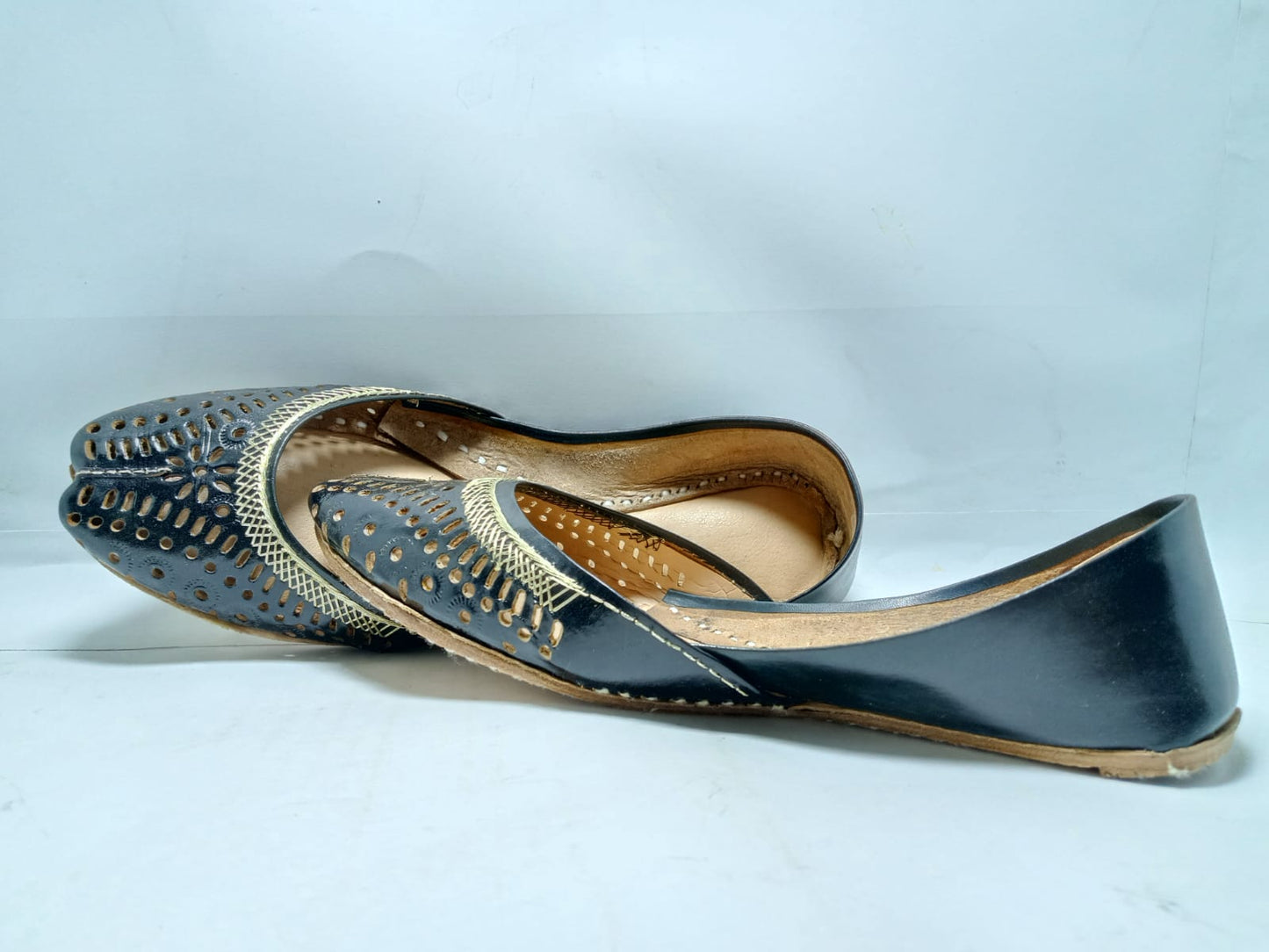 Jeniius 'Laila' Nightfall Khussa | Handcrafted Punchwork Flats