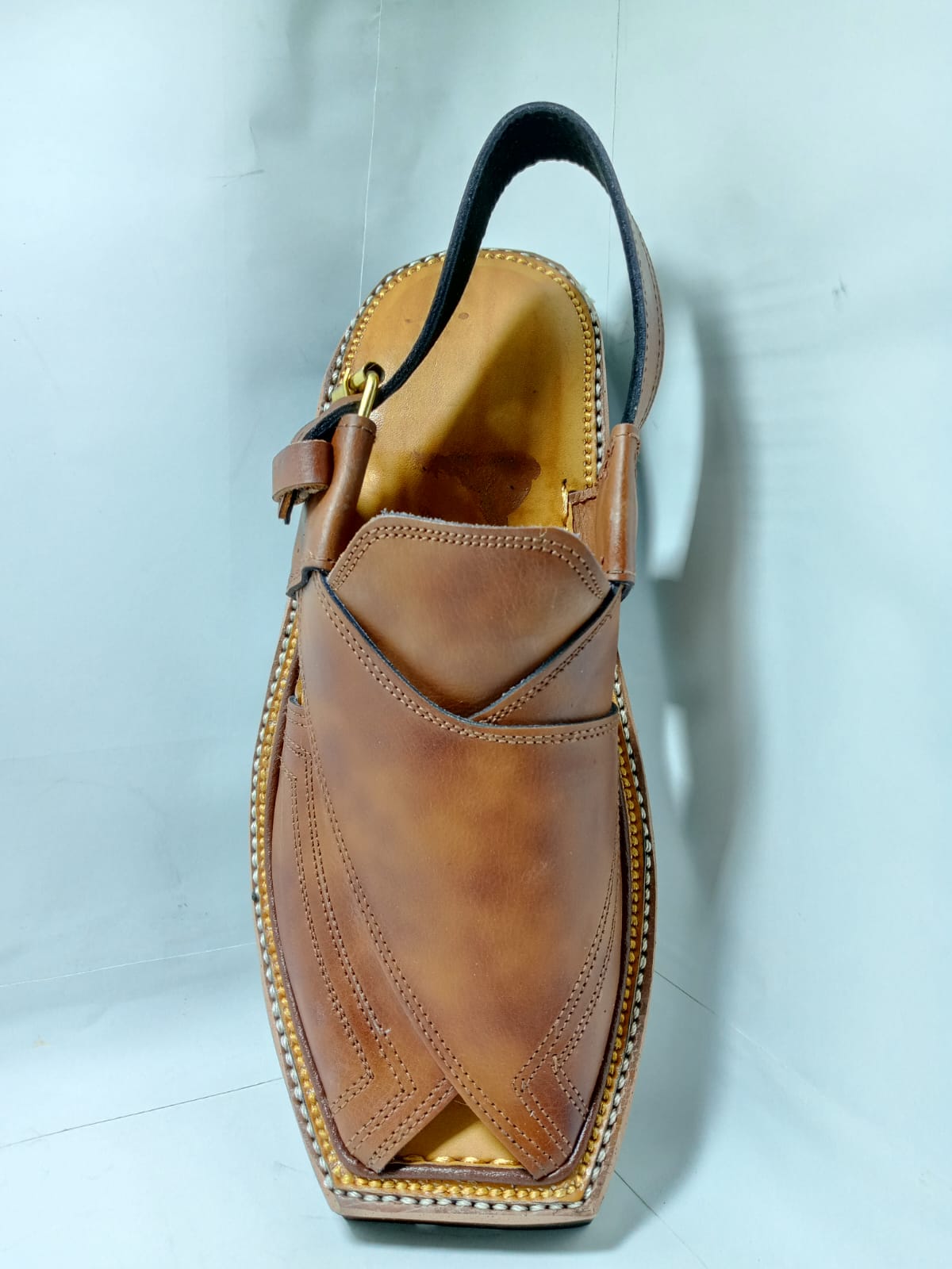 Kaptaan Chappal Handcrafted in Two-Tone Leather